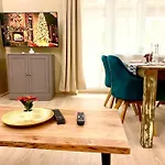 Design Jojo, Old Town, Balcony, Ac Apartamento Bratislava